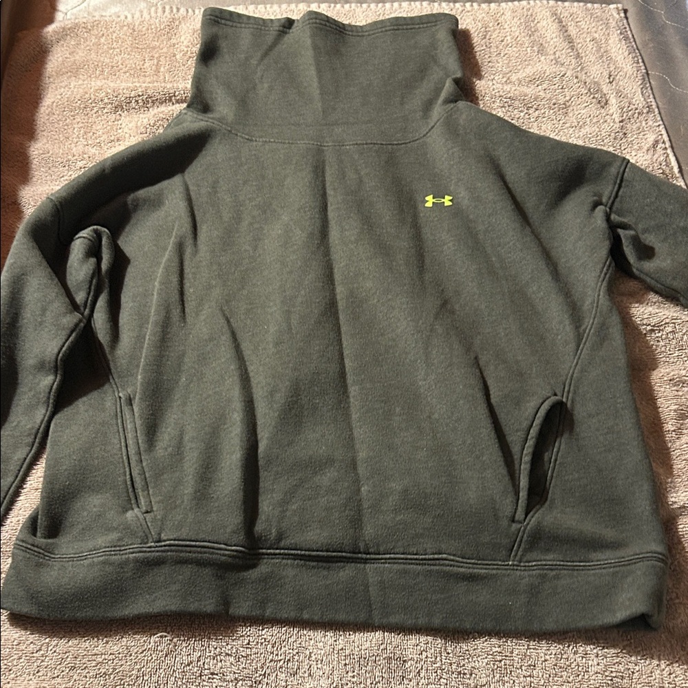 Under Armour Olive Green Fleece Pullover